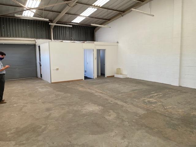 To Let commercial Property for Rent in Walmer Eastern Cape